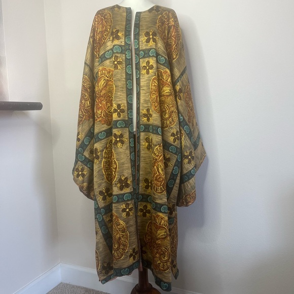 Elegant Multicolor Kimono Jacket - Picture 2 of 14